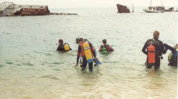 Shore dive to Tangalooma Wrecks, Nov 1996.